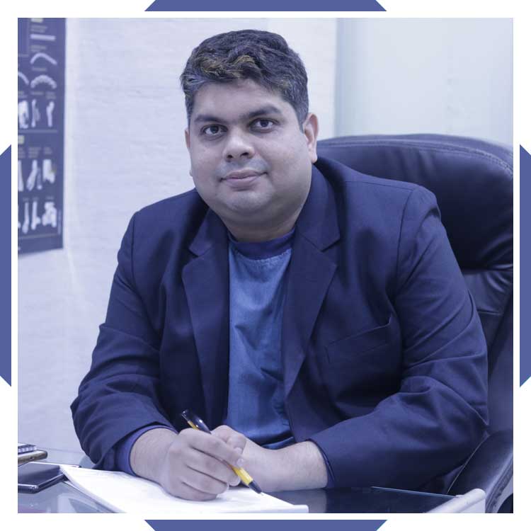 dr aditya pathak - orthopedic doctor in mulund